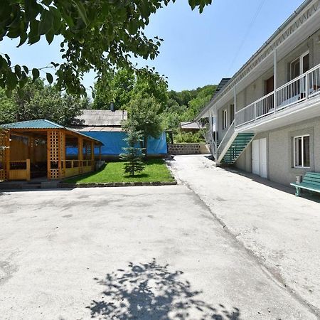 Guest House Arsan Tsaghkadzor Bagian luar foto