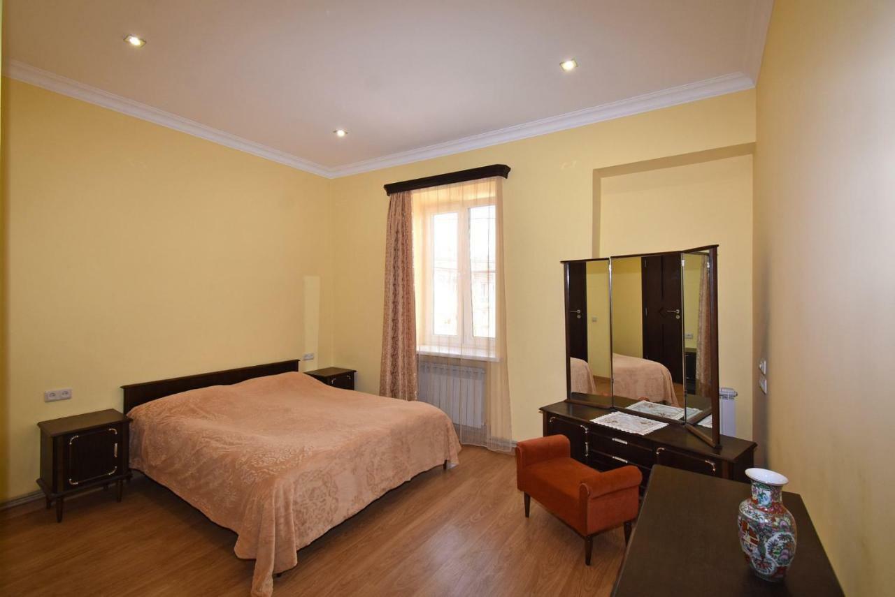 Guest House Arsan Tsaghkadzor Bagian luar foto