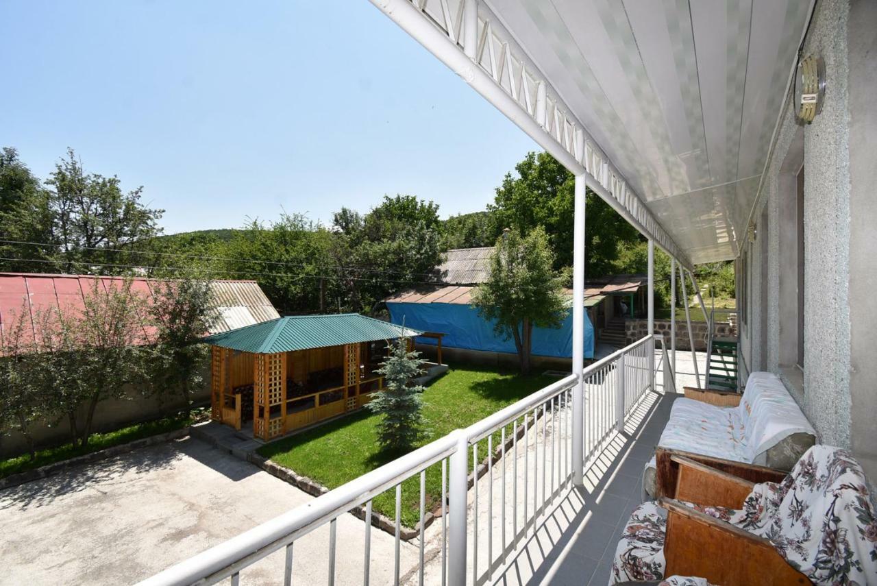 Guest House Arsan Tsaghkadzor Bagian luar foto