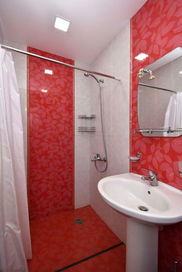 Guest House Arsan Tsaghkadzor Bagian luar foto