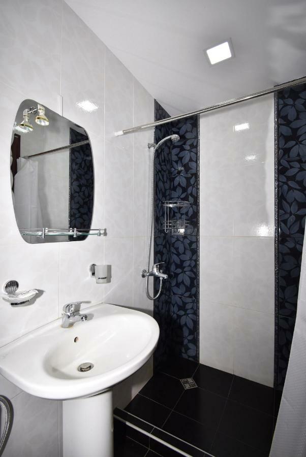 Guest House Arsan Tsaghkadzor Bagian luar foto